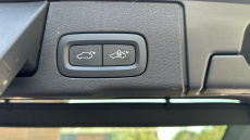 Volvo XC60 2.0 B5P Plus Dark 5dr AWD Geartronic Petrol Estate